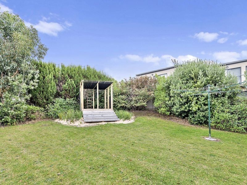 11 Great Ocean Road, Apollo Bay VIC 3233