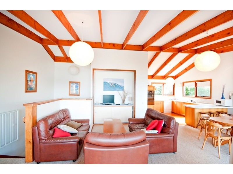 27 Karlson Street, Skenes Creek VIC 3233