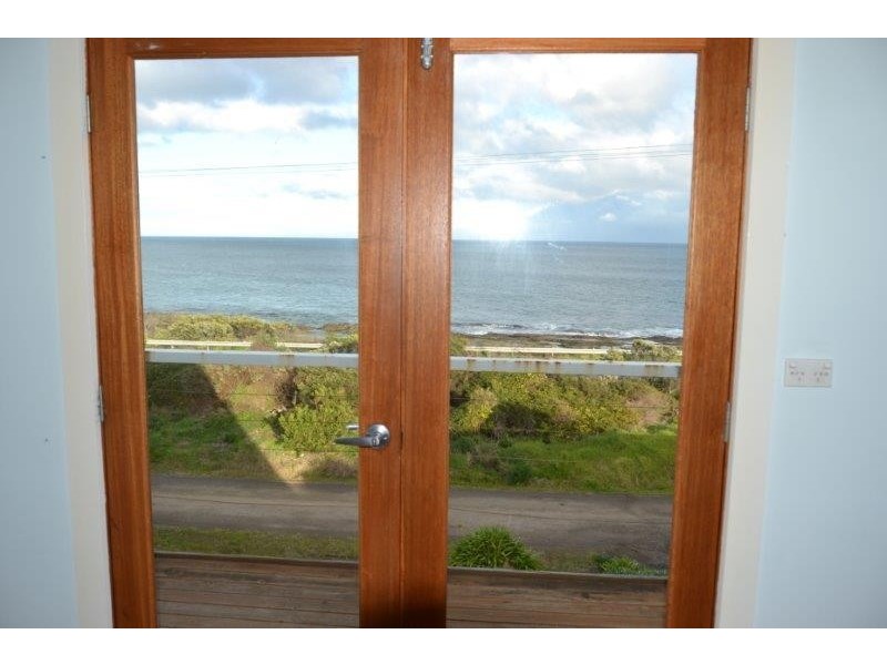 31 Great Ocean Road, Skenes Creek VIC 3233