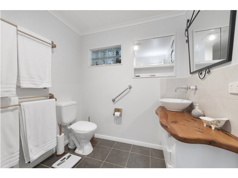 19 Pengilley Avenue, Apollo Bay VIC 3233