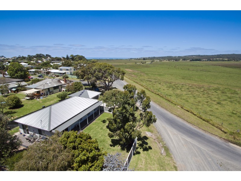 20 Seymour Crescent, Apollo Bay VIC 3233