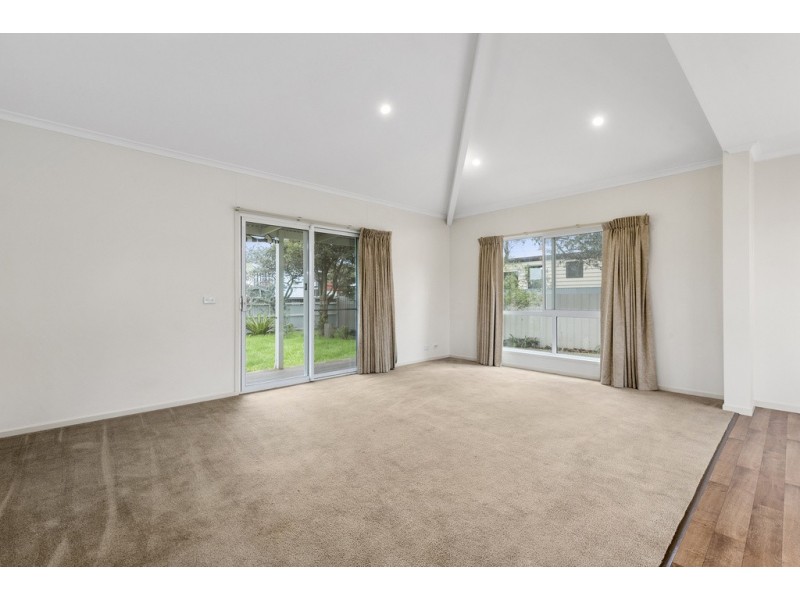 20 Seymour Crescent, Apollo Bay VIC 3233