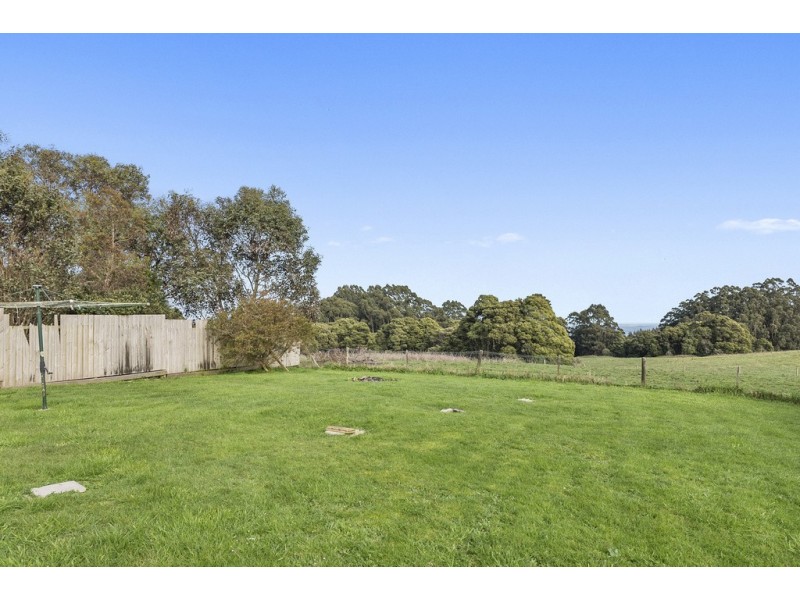 22 Great Ocean Road, Lavers Hill VIC 3238