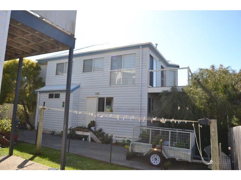 11 Seaview Drive, Apollo Bay VIC 3233