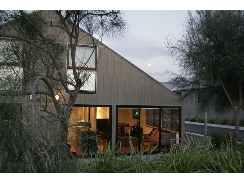 2-6 McCue Street (Port Campbell), Apollo Bay VIC 3233