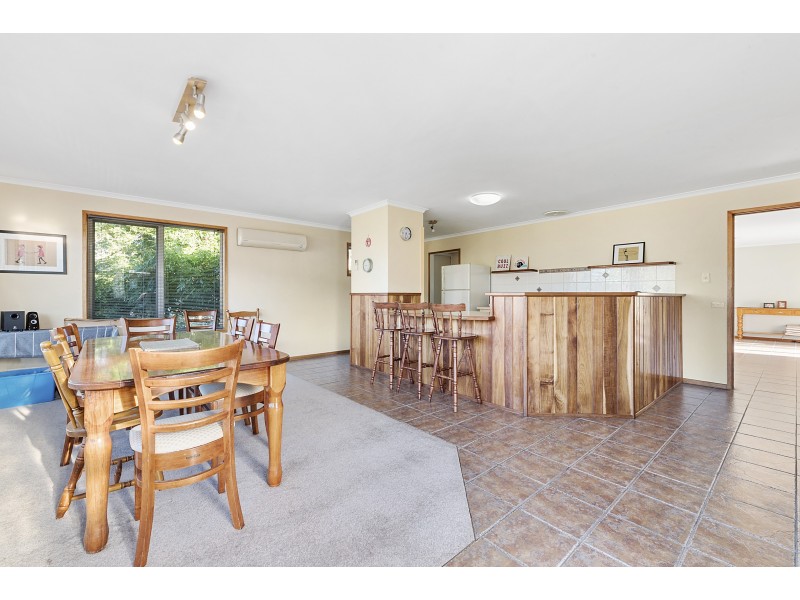 23 Thomson Street, Apollo Bay VIC 3233