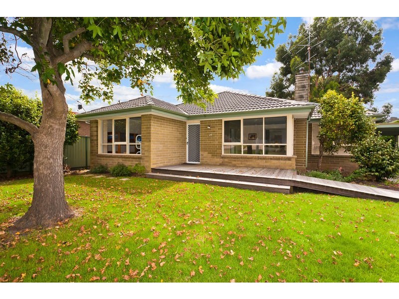 24 Nelson Street, Apollo Bay VIC 3233
