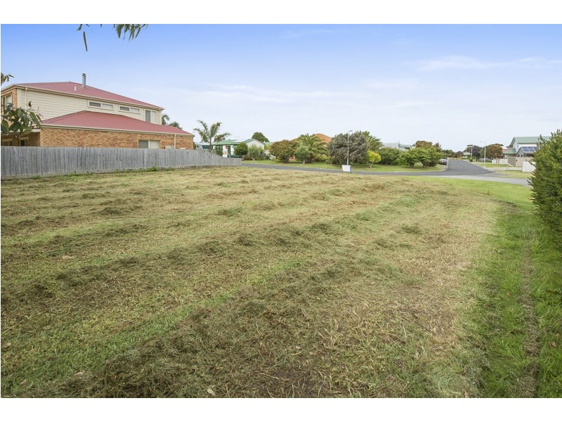 7 Murray Square, Apollo Bay VIC 3233