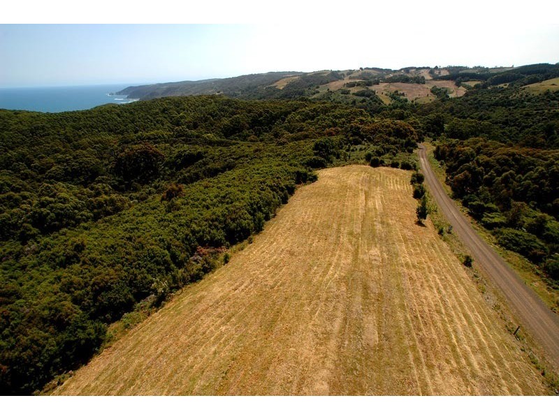 225 Melanesia Track, Yuulong VIC 3237