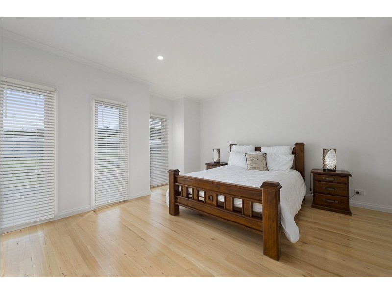 14 Dolphin Court, Apollo Bay VIC 3233