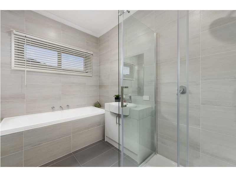 14 Dolphin Court, Apollo Bay VIC 3233