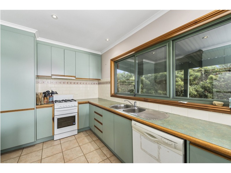 9 Galbraith Way, Apollo Bay VIC 3233
