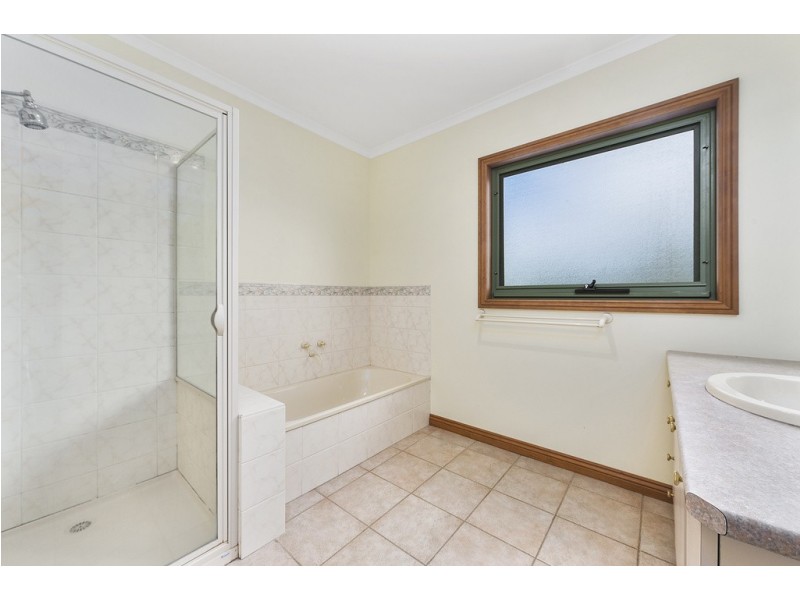 9 Galbraith Way, Apollo Bay VIC 3233