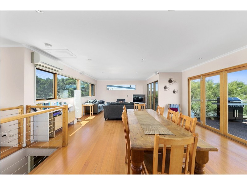 29 Marriners Lookout Road, Apollo Bay VIC 3233