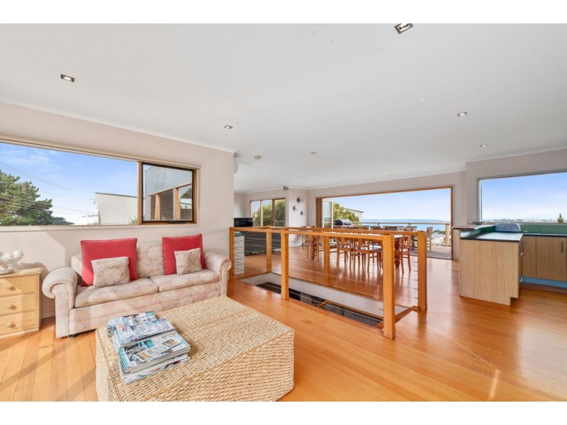 29 Marriners Lookout Road, Apollo Bay VIC 3233