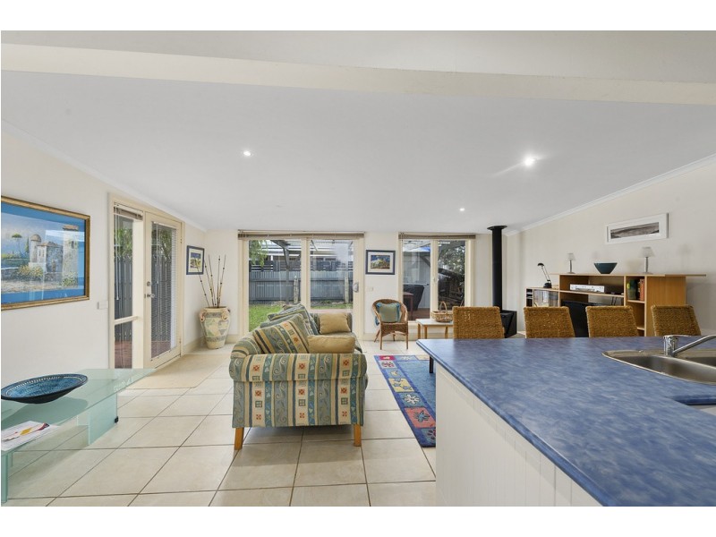 1A Barrand Street, Apollo Bay VIC 3233