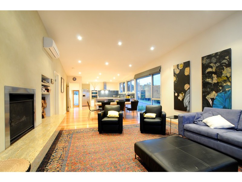 6 Marengo Crescent, Marengo VIC 3233
