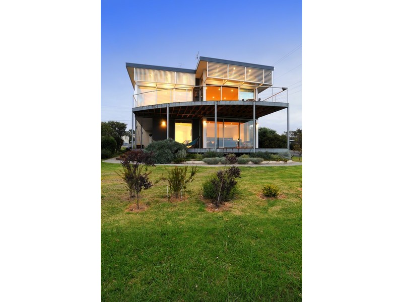 6 Marengo Crescent, Marengo VIC 3233
