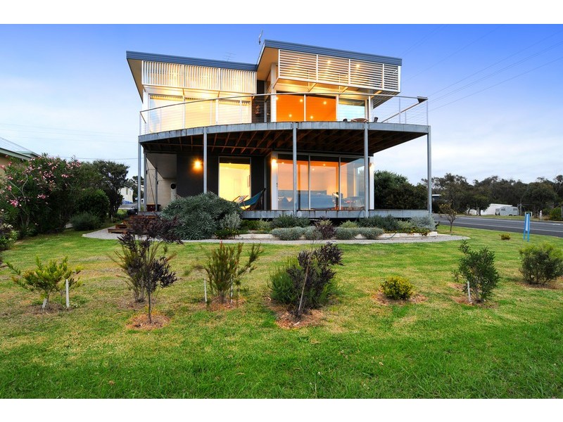 6 Marengo Crescent, Marengo VIC 3233