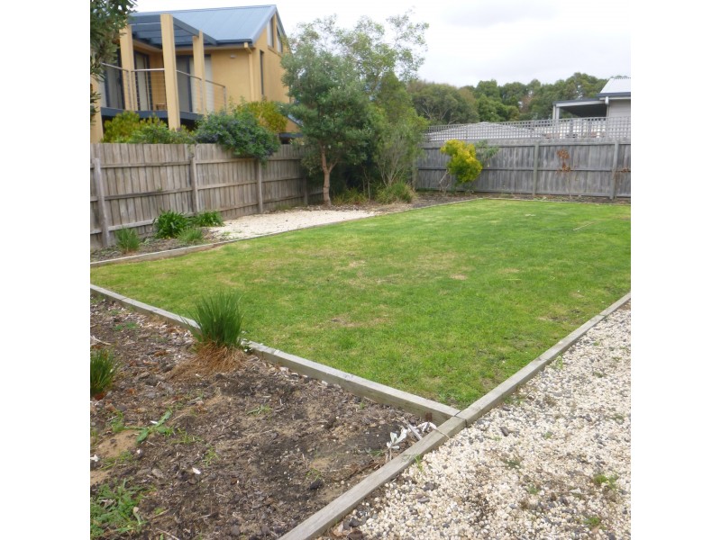 2 Gum Court, Apollo Bay VIC 3233