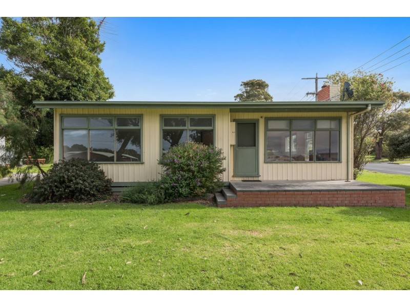 109 McLachlan Street, Apollo Bay VIC 3233