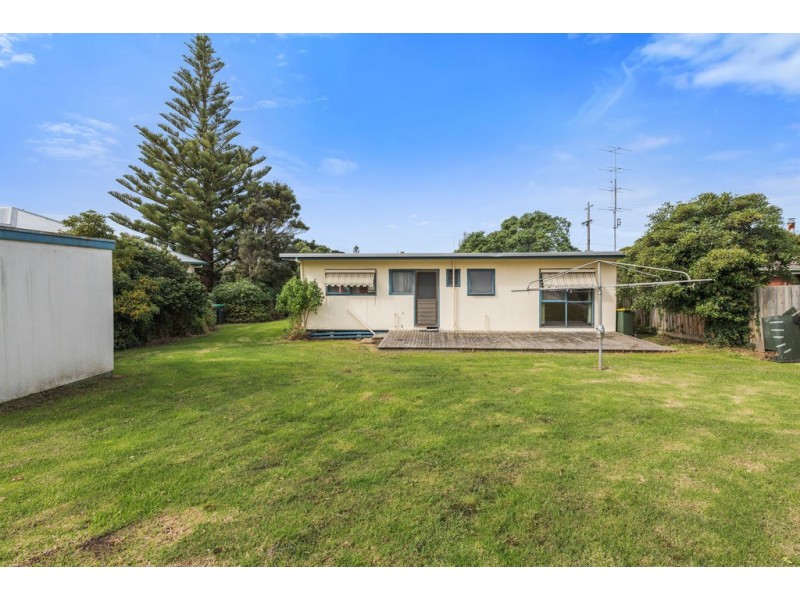 89 McLachlan Street, Apollo Bay VIC 3233