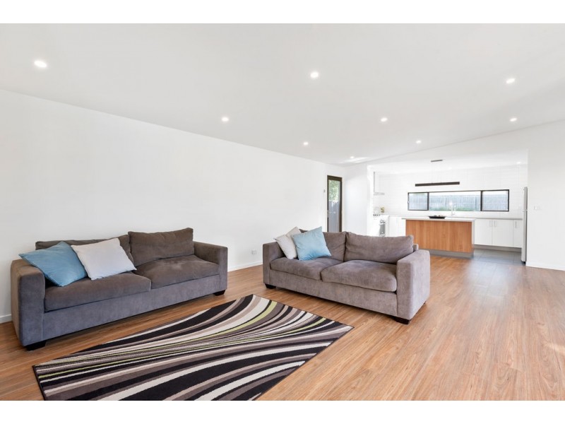 2/14 Noel Street, Apollo Bay VIC 3233