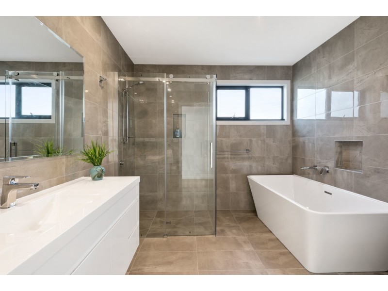 2/14 Noel Street, Apollo Bay VIC 3233