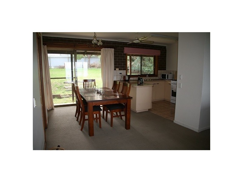 12 Vista Avenue, Skenes Creek VIC 3233