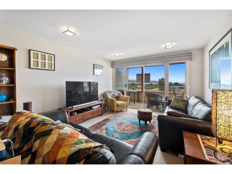 73A Great Ocean Road, Apollo Bay VIC 3233