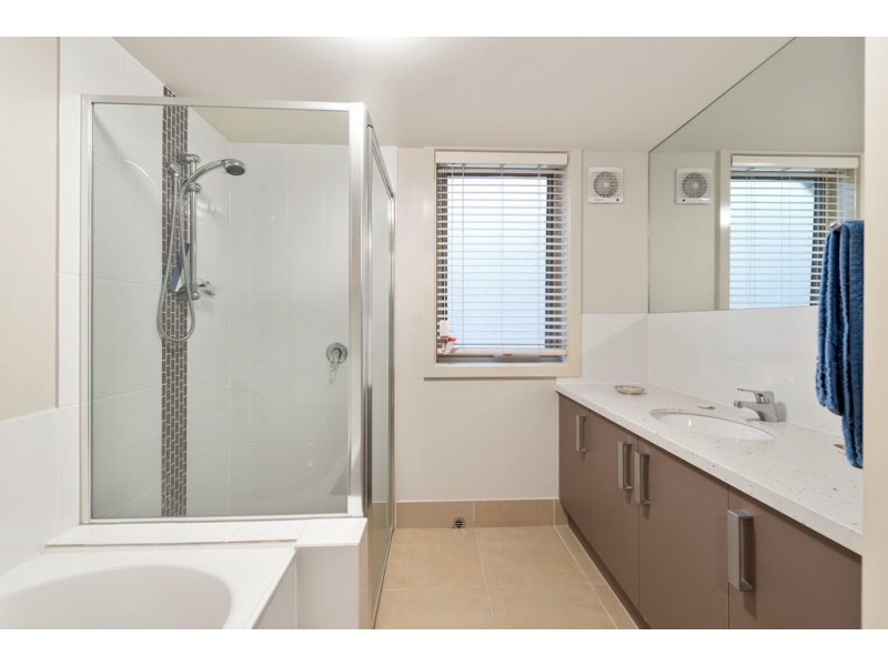 73A Great Ocean Road, Apollo Bay VIC 3233