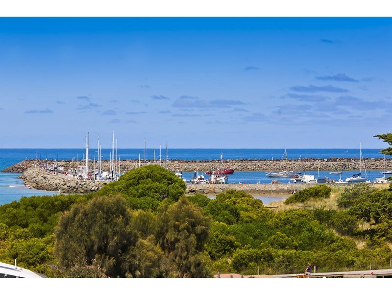 73A Great Ocean Road, Apollo Bay VIC 3233