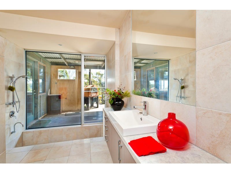 855 Great Ocean Road (Marengo), Apollo Bay VIC 3233