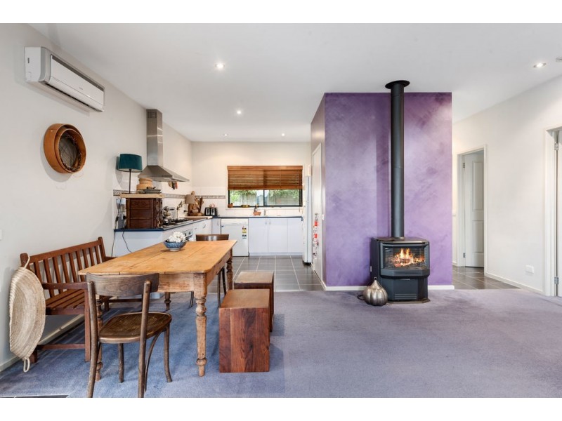 18 Scenic Drive, Apollo Bay VIC 3233