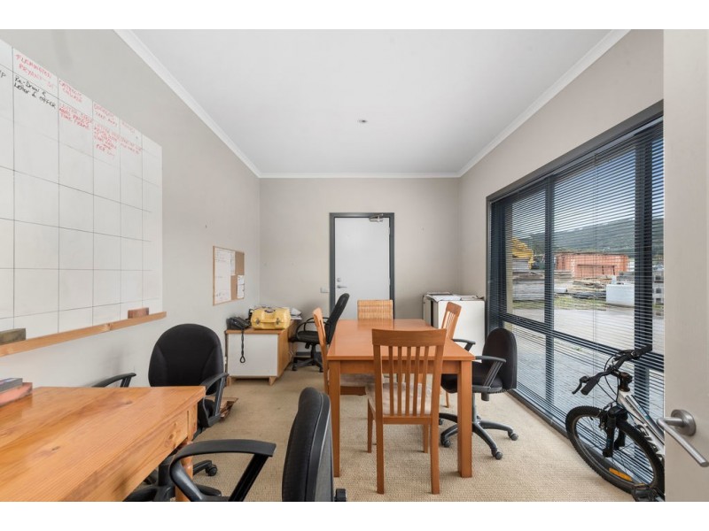 10 Oak Avenue, Apollo Bay VIC 3233