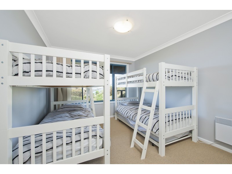 17 Surf Avenue, Apollo Bay VIC 3233