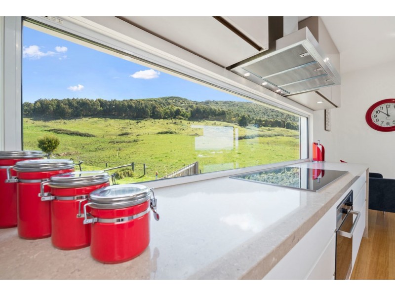 37 Seeberg Court, Apollo Bay VIC 3233