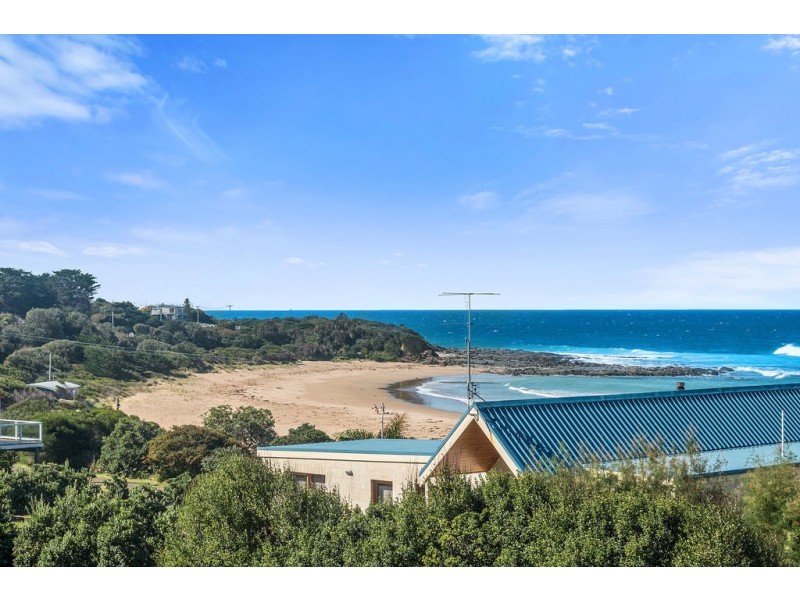 4 Karlson Street, Skenes Creek VIC 3233