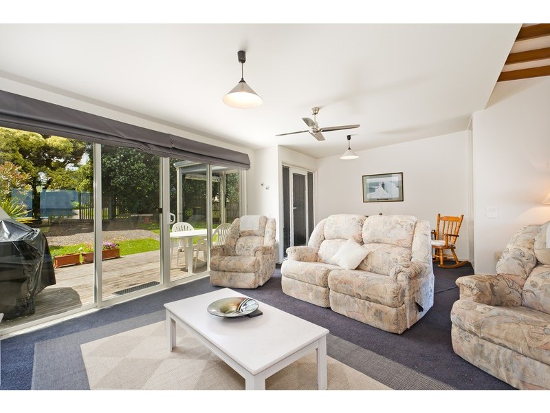 1 Gambier Street, Apollo Bay VIC 3233