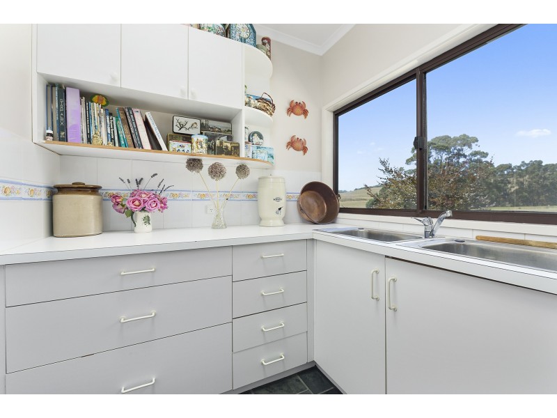 303 Barham River Road, Apollo Bay VIC 3233