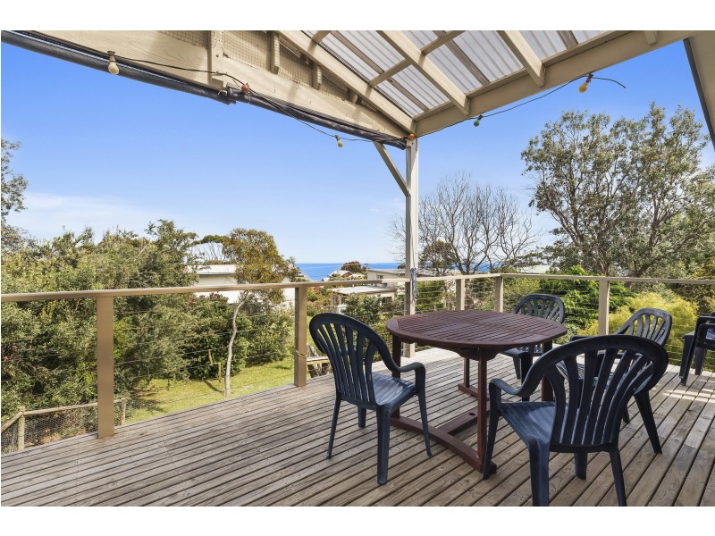 17 Point Avenue, Skenes Creek VIC 3233