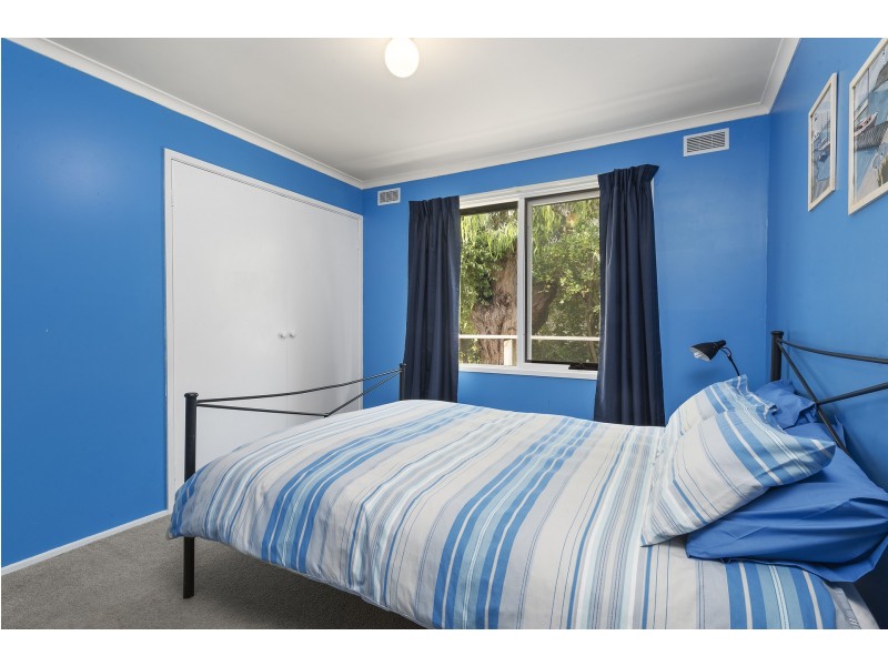 17 Point Avenue, Skenes Creek VIC 3233