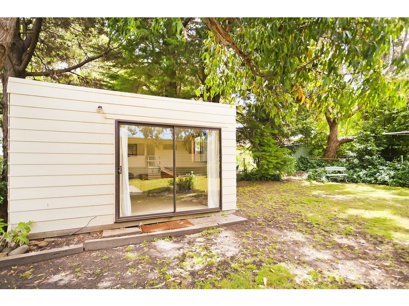 22 Point Avenue, Skenes Creek VIC 3233