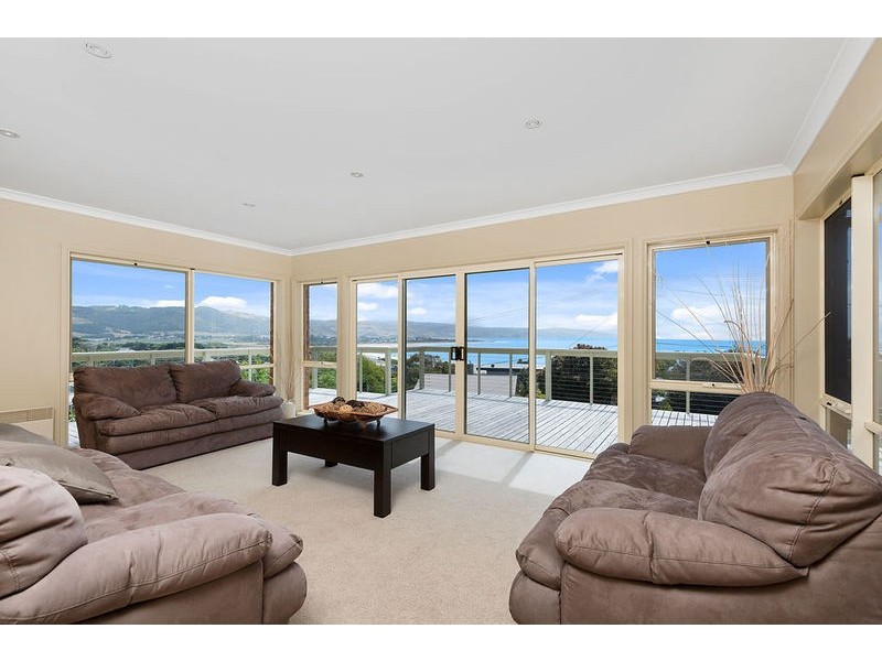 12 Mitchell Court, Apollo Bay VIC 3233