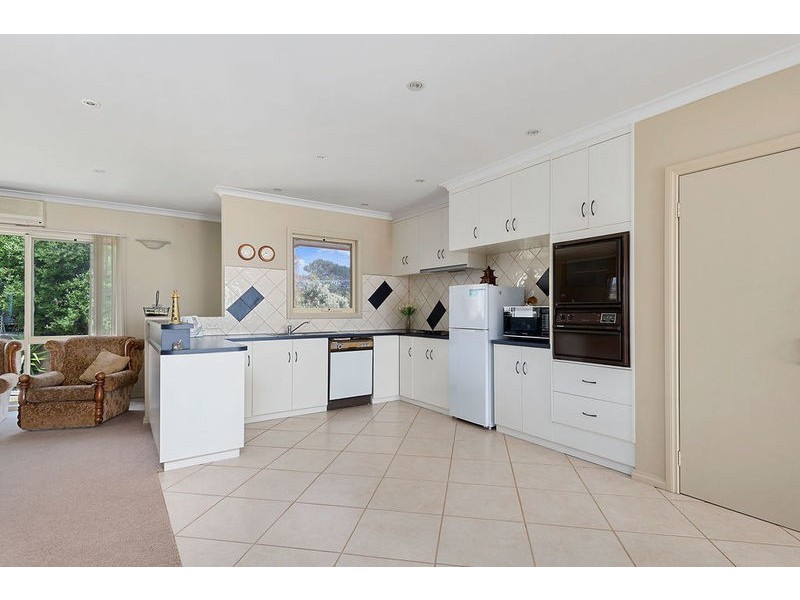 12 Mitchell Court, Apollo Bay VIC 3233