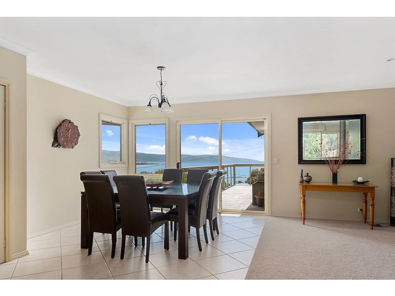 12 Mitchell Court, Apollo Bay VIC 3233