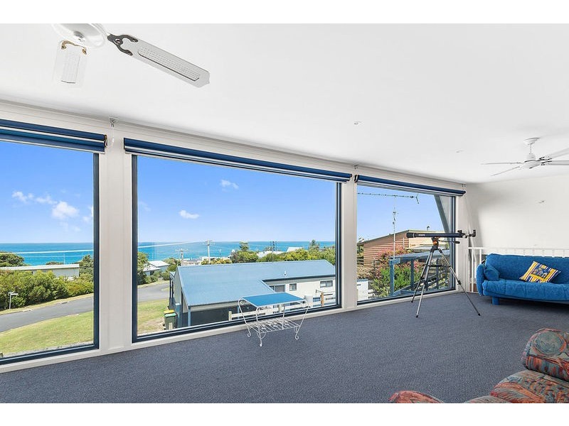 9 Bass Crescent, Skenes Creek VIC 3233