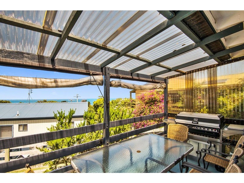 9 Bass Crescent, Skenes Creek VIC 3233