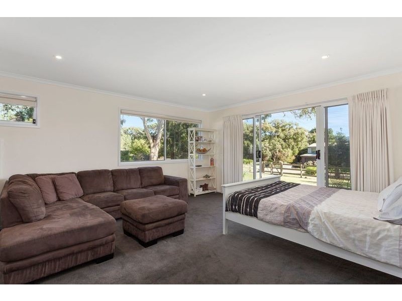 5 Newcombe Street, Marengo VIC 3233