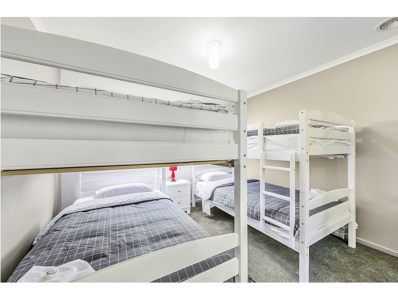 1 Point Avenue, Skenes Creek VIC 3233